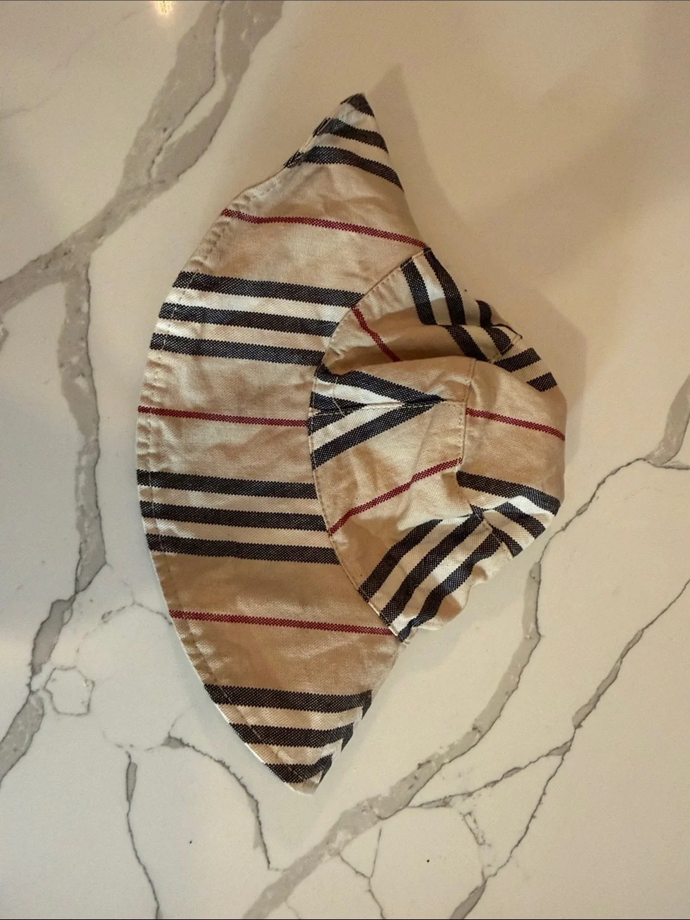 Burberry Beige Striped Kids Bucket Hat from the early 2000s